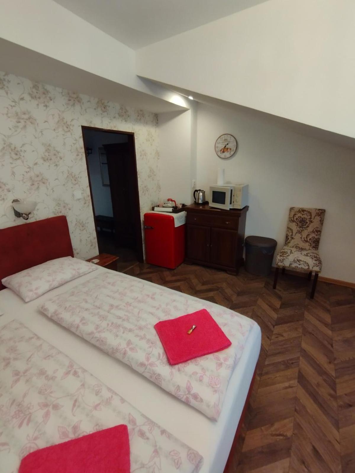 Hotel Bynovecky Zamecek Extérieur photo