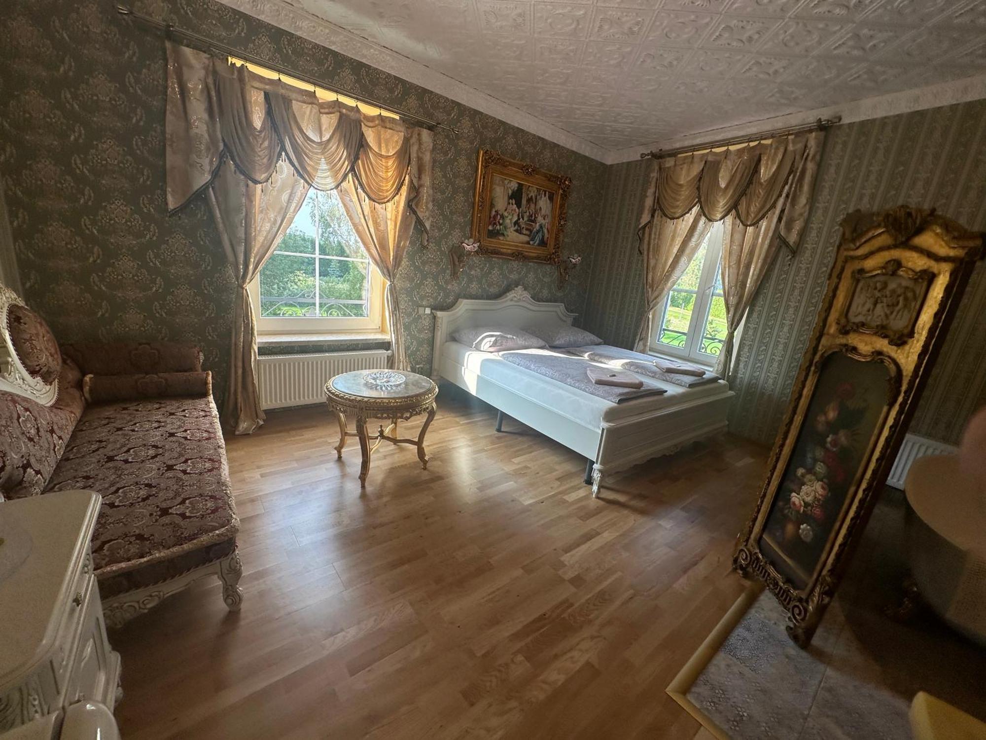 Hotel Bynovecky Zamecek Extérieur photo