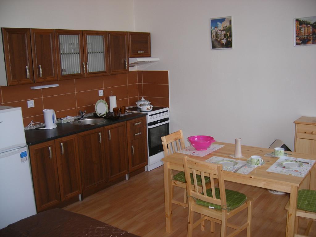 Hotel Bynovecky Zamecek Extérieur photo