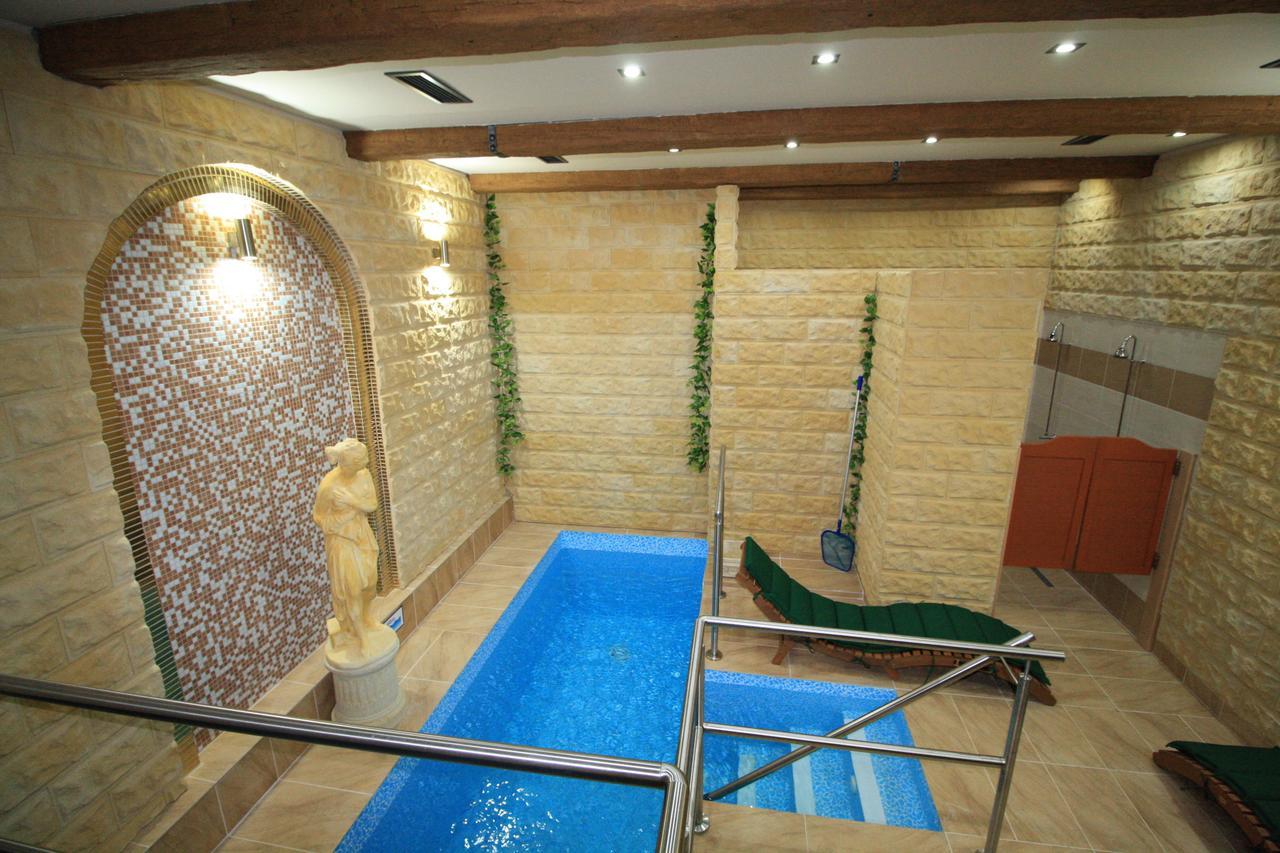 Hotel Bynovecky Zamecek Extérieur photo