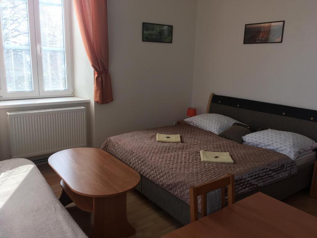 Hotel Bynovecky Zamecek Extérieur photo